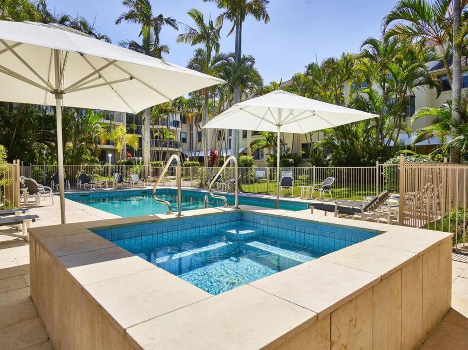Apartment Maimi Renovated 2-bedroom Gold Coast